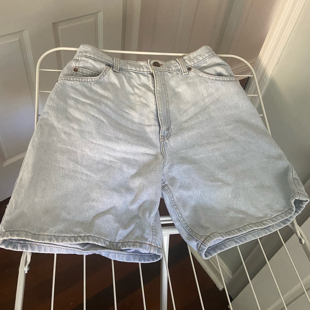 VINTAGE ORANGE TAB LIGHT WASH DENIM LEVI SHORTS SIZE 12